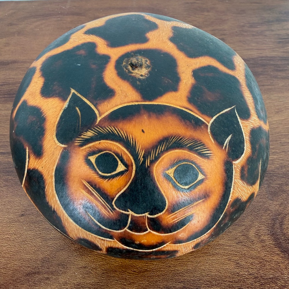 VTG 80s Evaristo Medina Peruvian Hand Carved Gourd Rattle -‎ Pampas Cat Folk Art